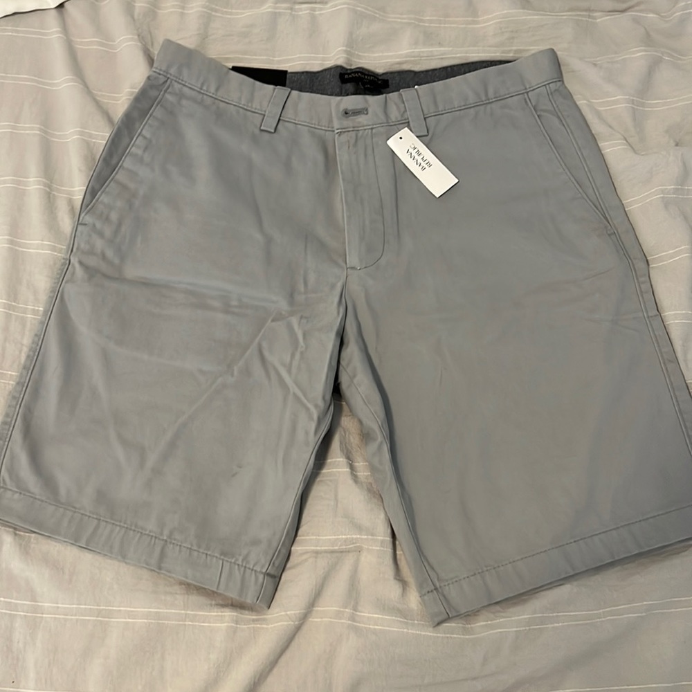 Banana republic men’s shorts size 33